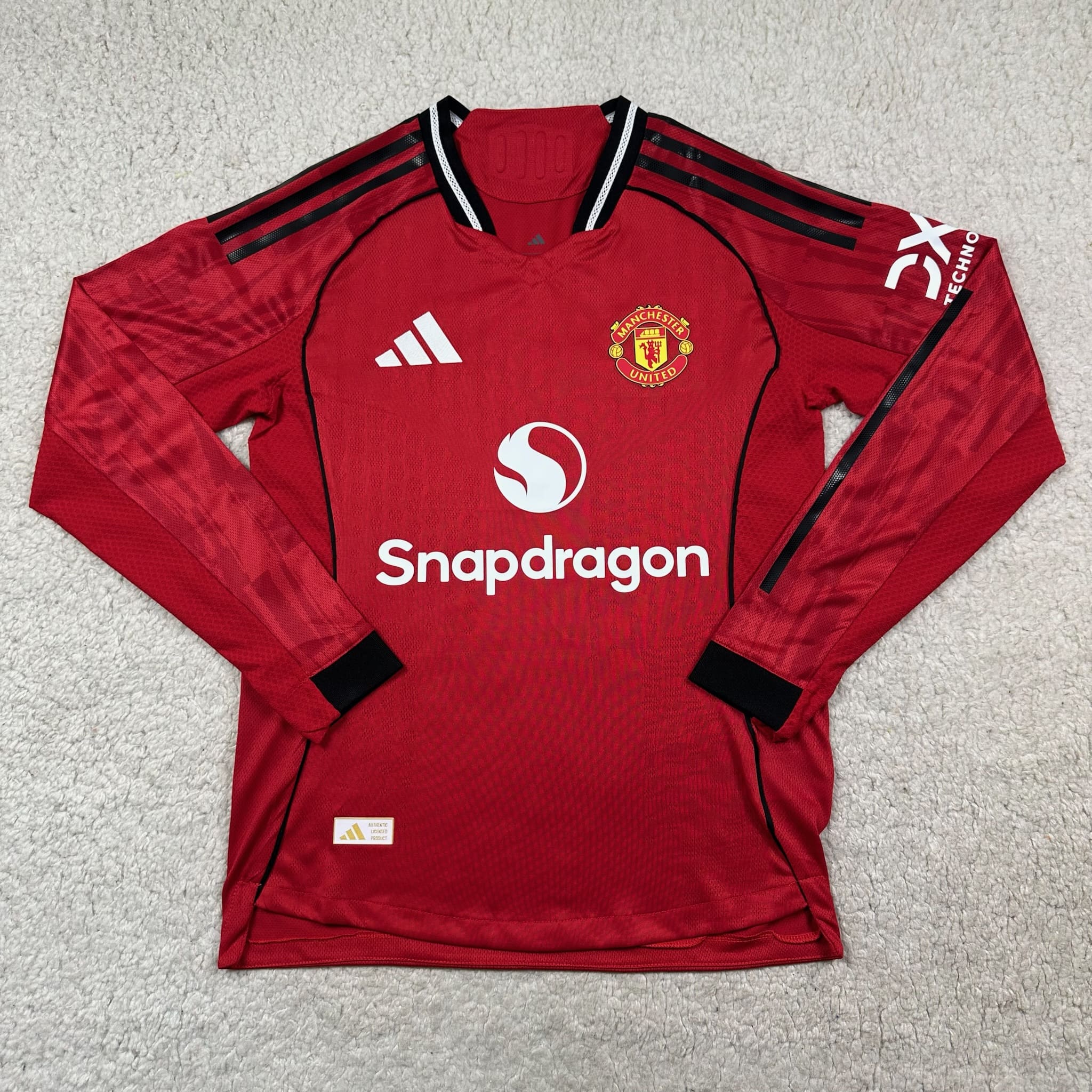 Manchester United 25/26 Long