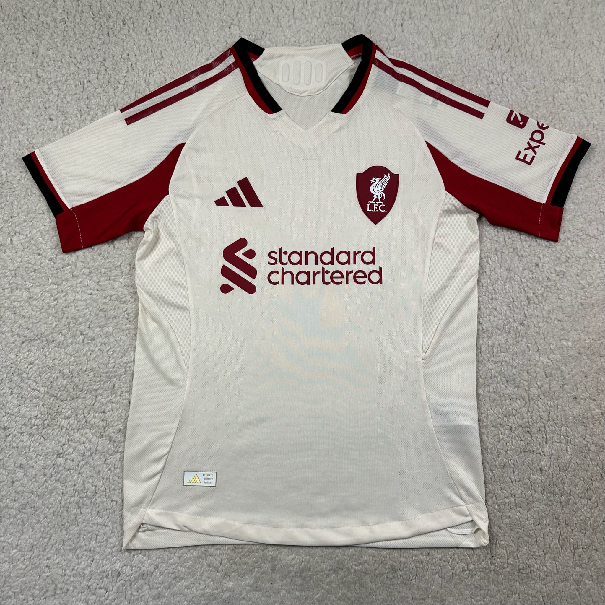 Liverpool 25/26 Away