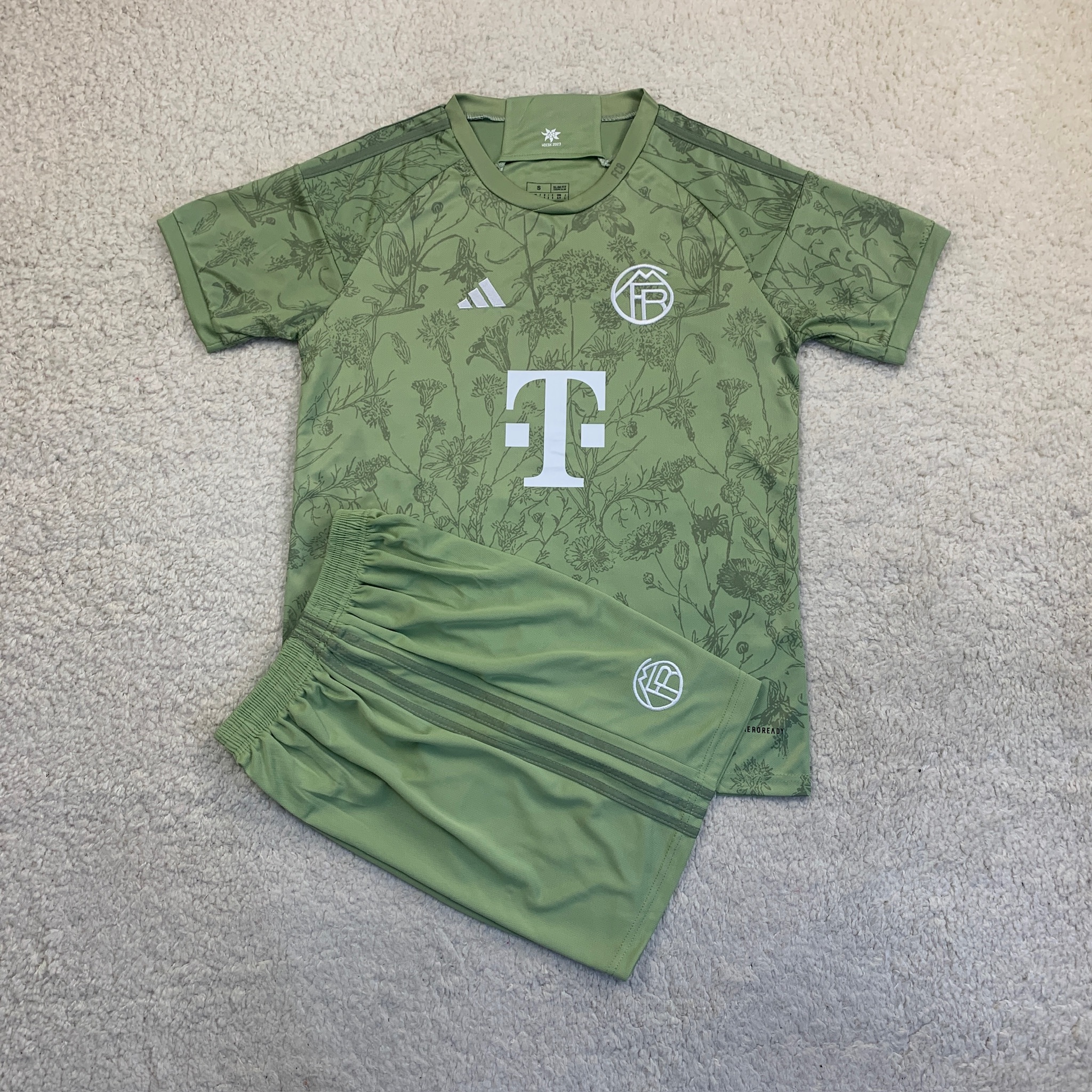 Bayern 23/24 Limited
