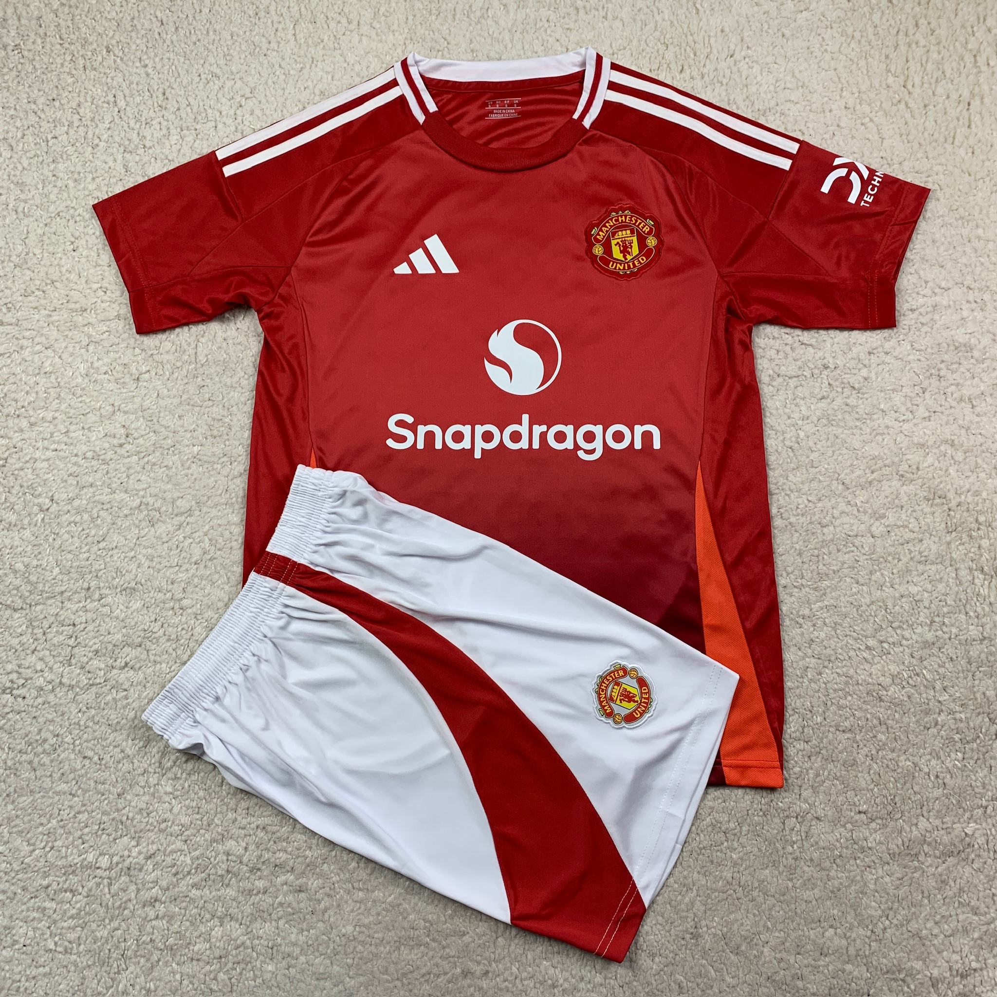 Manchester United 24/25 Home