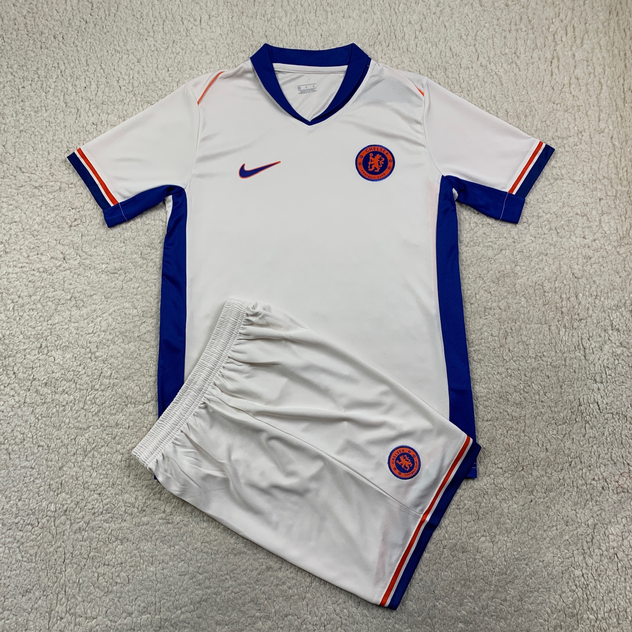 Chelsea 24/25 Away2